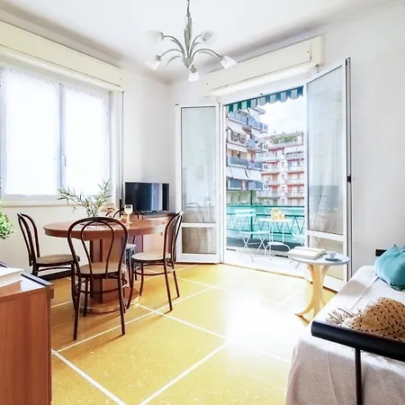 Apartment Sea Mint